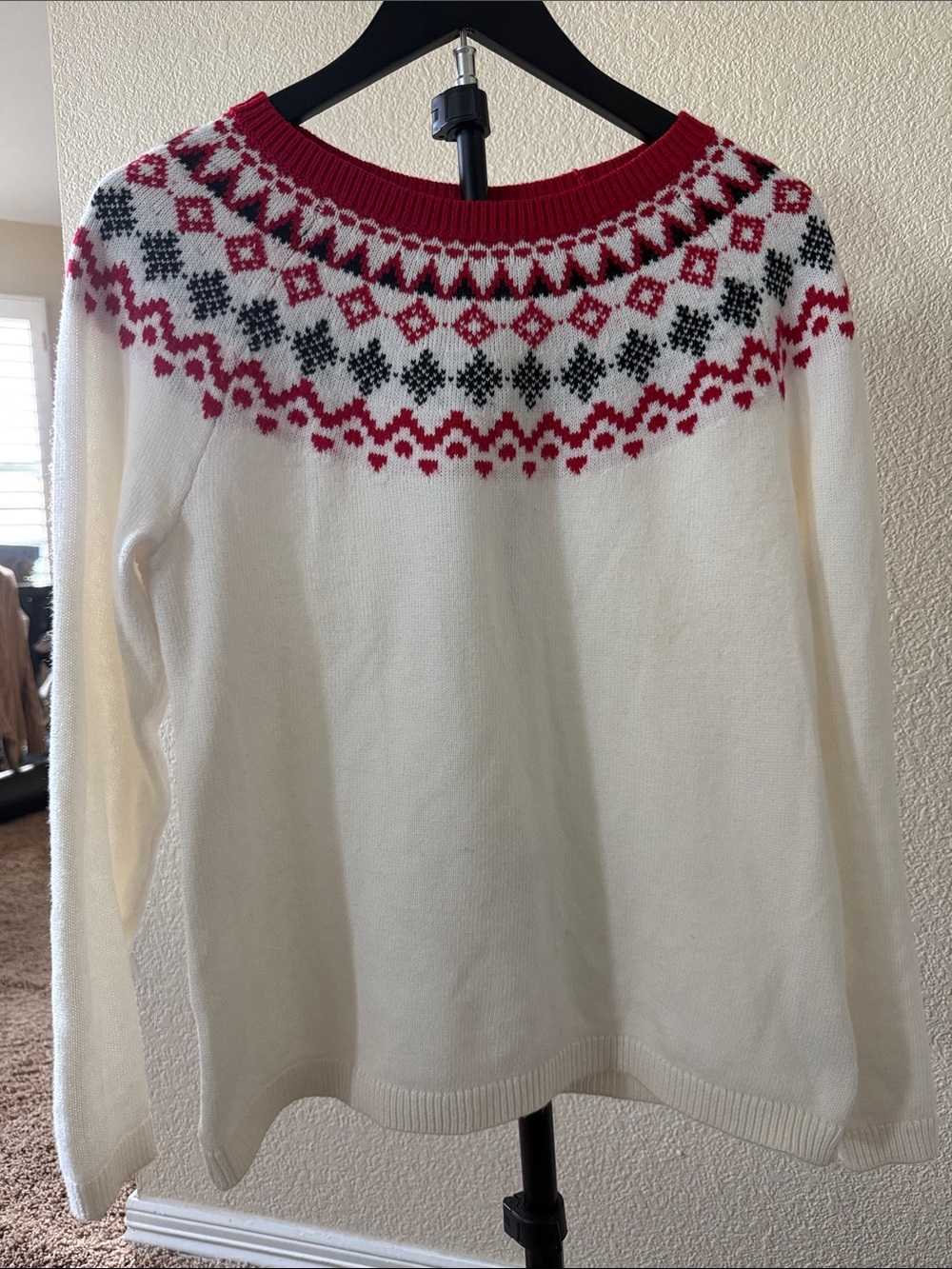 Talbot’s MP size Classic Fair Isle Crewneck Sweater - Ivory with Red & Black